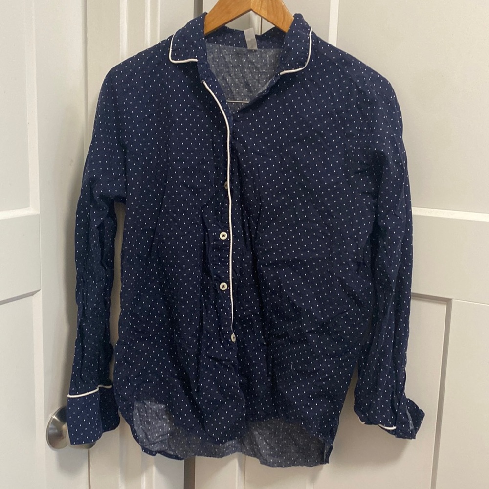 Gap body size m long sleeve and pant pjs